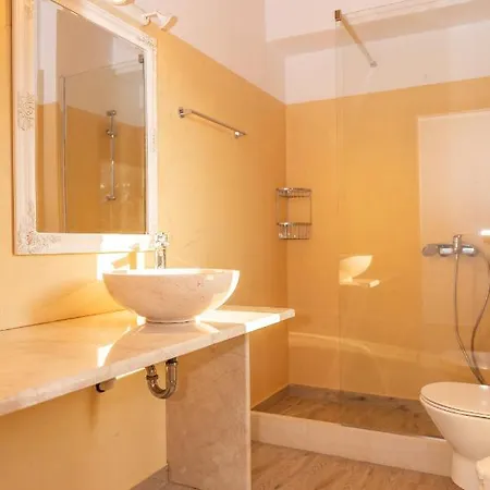 Blue Vista Quadruple Apartamento Skala