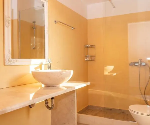 Blue Vista Quadruple شقة سكالا