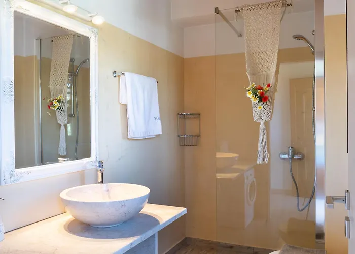 Blue Vista Quadruple * سكالا